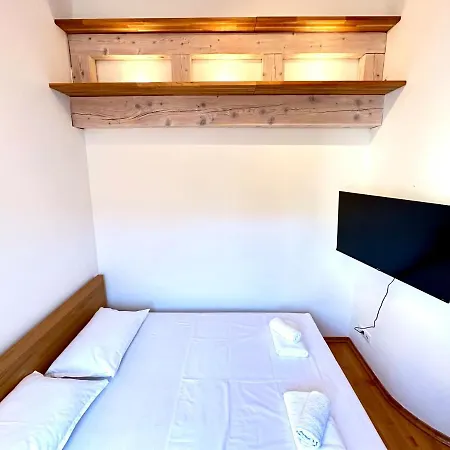 Apartment 2 *
